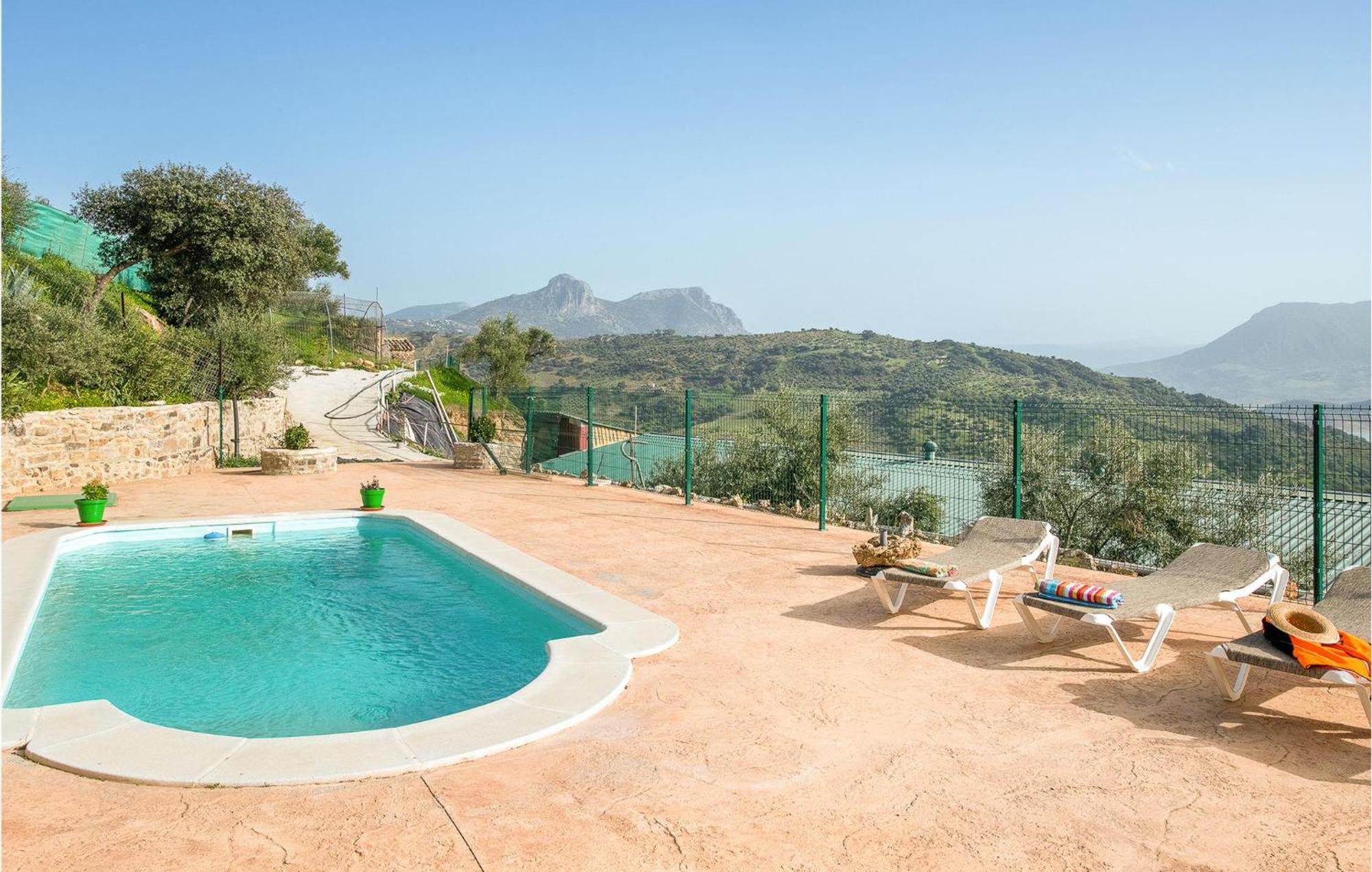 Gorgeous Home In Algodonales With Kitchen Dış mekan fotoğraf