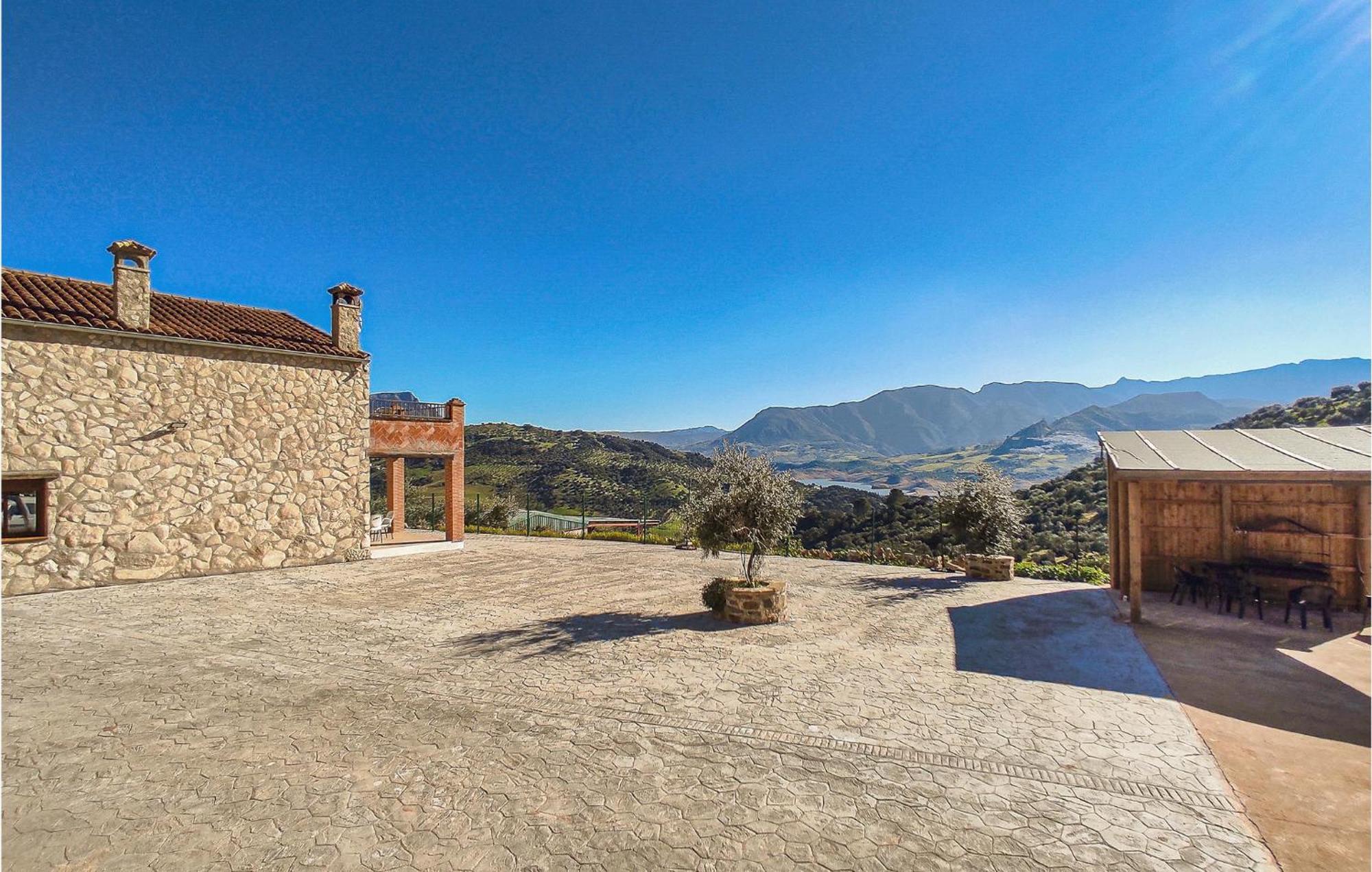 Gorgeous Home In Algodonales With Kitchen Dış mekan fotoğraf