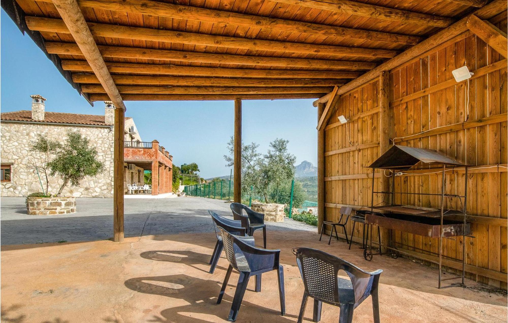 Gorgeous Home In Algodonales With Kitchen Dış mekan fotoğraf