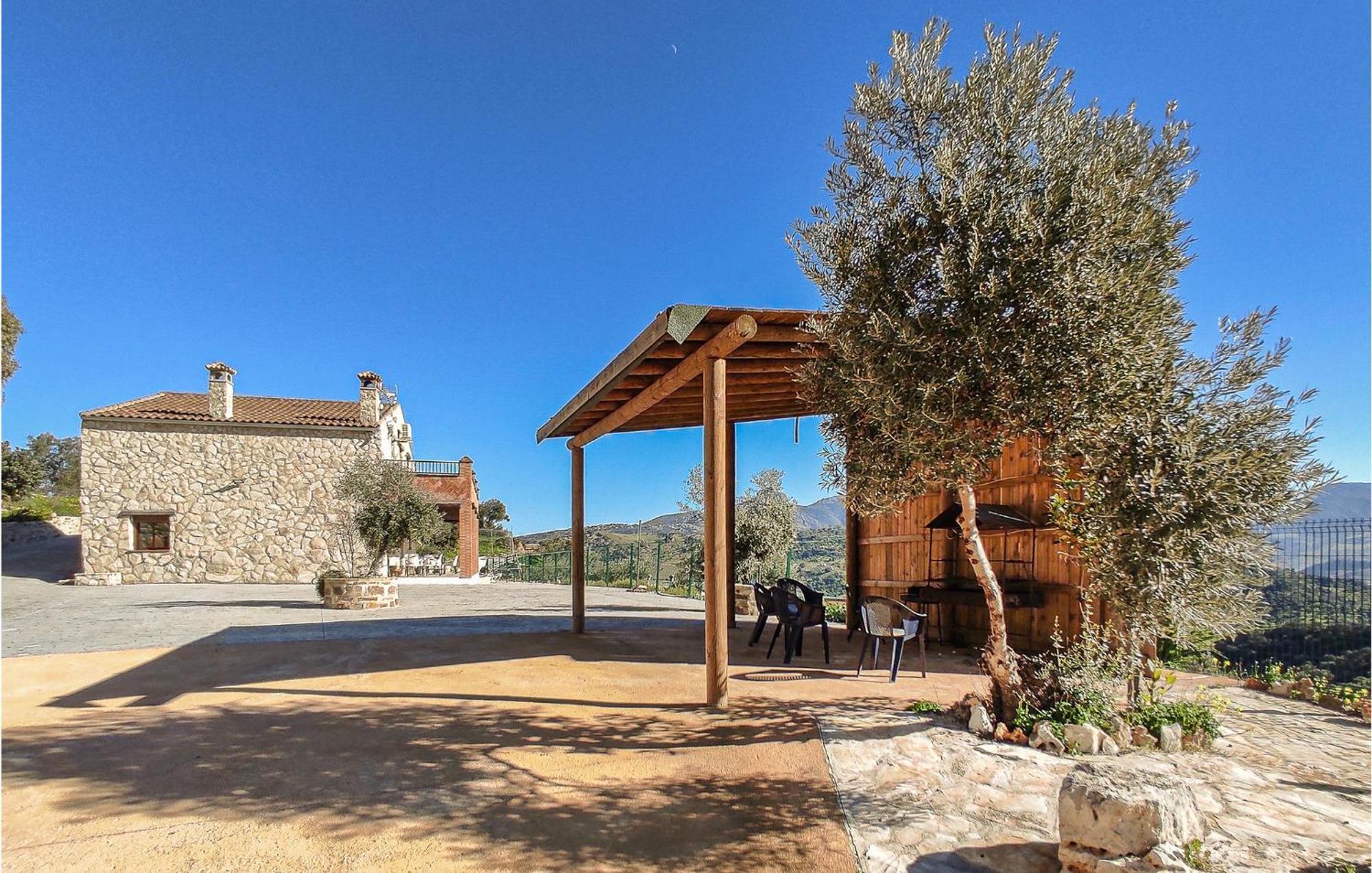 Gorgeous Home In Algodonales With Kitchen Dış mekan fotoğraf
